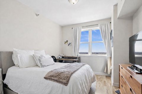 Tiny photo for 5 E 14TH Place #1705, Chicago, IL 60605 (MLS # 12588723)