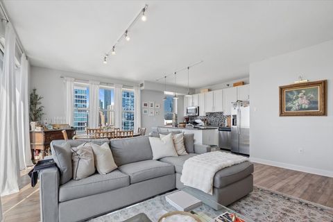 Tiny photo for 5 E 14TH Place #1705, Chicago, IL 60605 (MLS # 12588723)