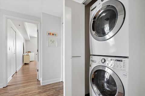 Tiny photo for 5 E 14TH Place #1705, Chicago, IL 60605 (MLS # 12588723)