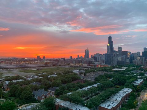 Tiny photo for 5 E 14TH Place #1705, Chicago, IL 60605 (MLS # 12588723)