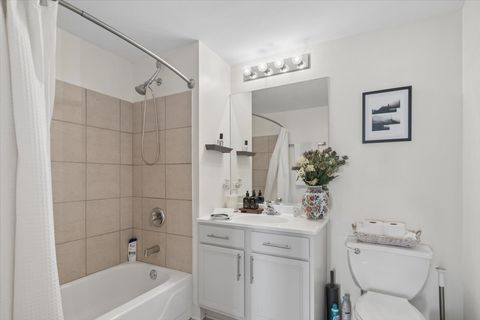 Tiny photo for 5 E 14TH Place #1705, Chicago, IL 60605 (MLS # 12588723)