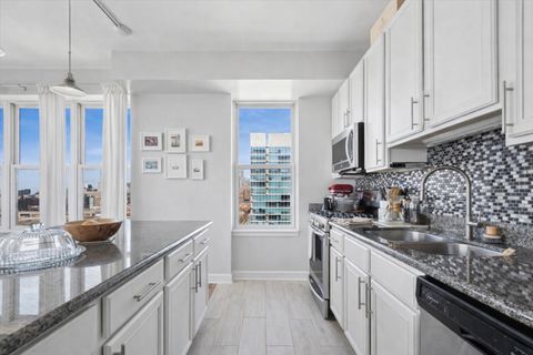 Tiny photo for 5 E 14TH Place #1705, Chicago, IL 60605 (MLS # 12588723)