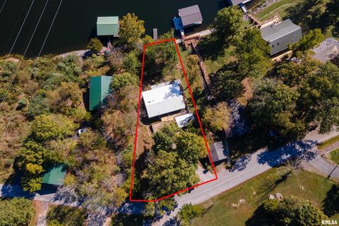 Tiny photo for 755 S LAKESHORE Drive, Goreville, IL 62939 (MLS # EB460236)