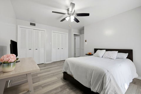 Tiny photo for 9812 S Karlov Avenue #4D, Oak Lawn, IL 60453 (MLS # 12758612)
