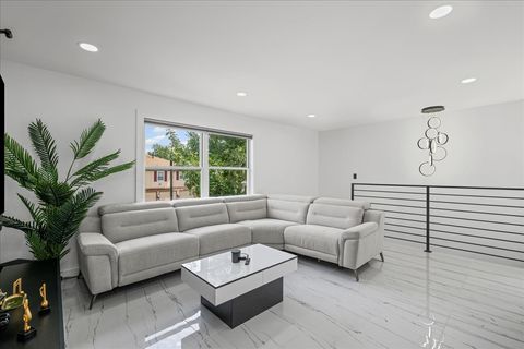 Tiny photo for 336 Westwood Court #336, Vernon Hills, IL 60061 (MLS # 12459976)