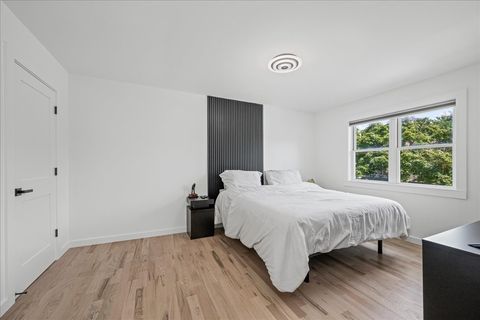 Tiny photo for 336 Westwood Court #336, Vernon Hills, IL 60061 (MLS # 12459976)