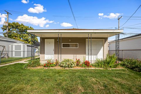 Tiny photo for 9215 S Green Street, Chicago, IL 60620 (MLS # 12403291)