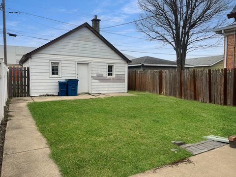 Tiny photo for 7748 Newland Avenue, Burbank, IL 60459 (MLS # 12539502)