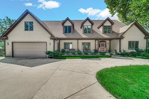 Photo of 23 Amanda Lane, Yorkville, IL 60560 (MLS # 12740057)