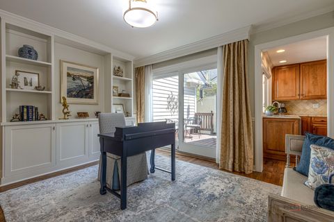Tiny photo for 2 Court of Fox River Valley, Lincolnshire, IL 60069 (MLS # 12625747)