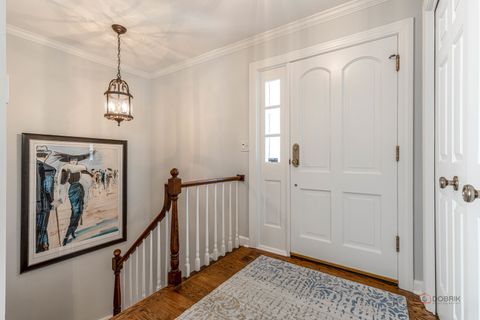 Tiny photo for 2 Court of Fox River Valley, Lincolnshire, IL 60069 (MLS # 12625747)
