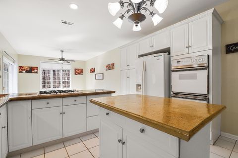 Tiny photo for 2200 E Gaisor Court, Crete, IL 60417 (MLS # 12682927)