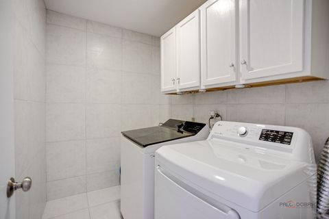 Tiny photo for 1252 Briarwood Lane, Libertyville, IL 60048 (MLS # 12684453)