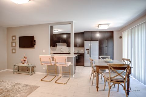 Tiny photo for 1252 Briarwood Lane, Libertyville, IL 60048 (MLS # 12684453)