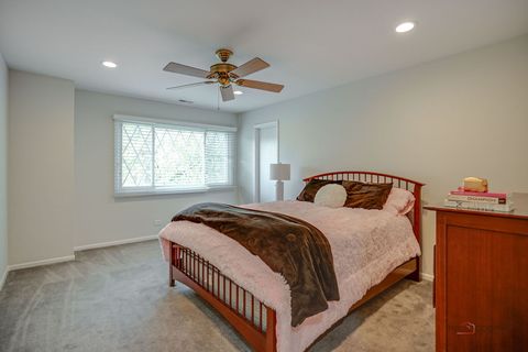 Tiny photo for 1252 Briarwood Lane, Libertyville, IL 60048 (MLS # 12684453)
