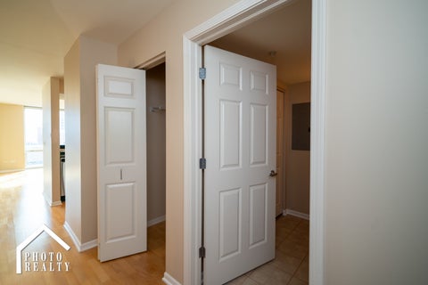 Tiny photo for 1640 Maple Avenue #1208, Evanston, IL 60201 (MLS # 12764639)