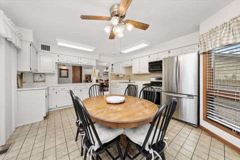 Tiny photo for 10221 S Eleanor Avenue, Palos Hills, IL 60465 (MLS # 12533923)