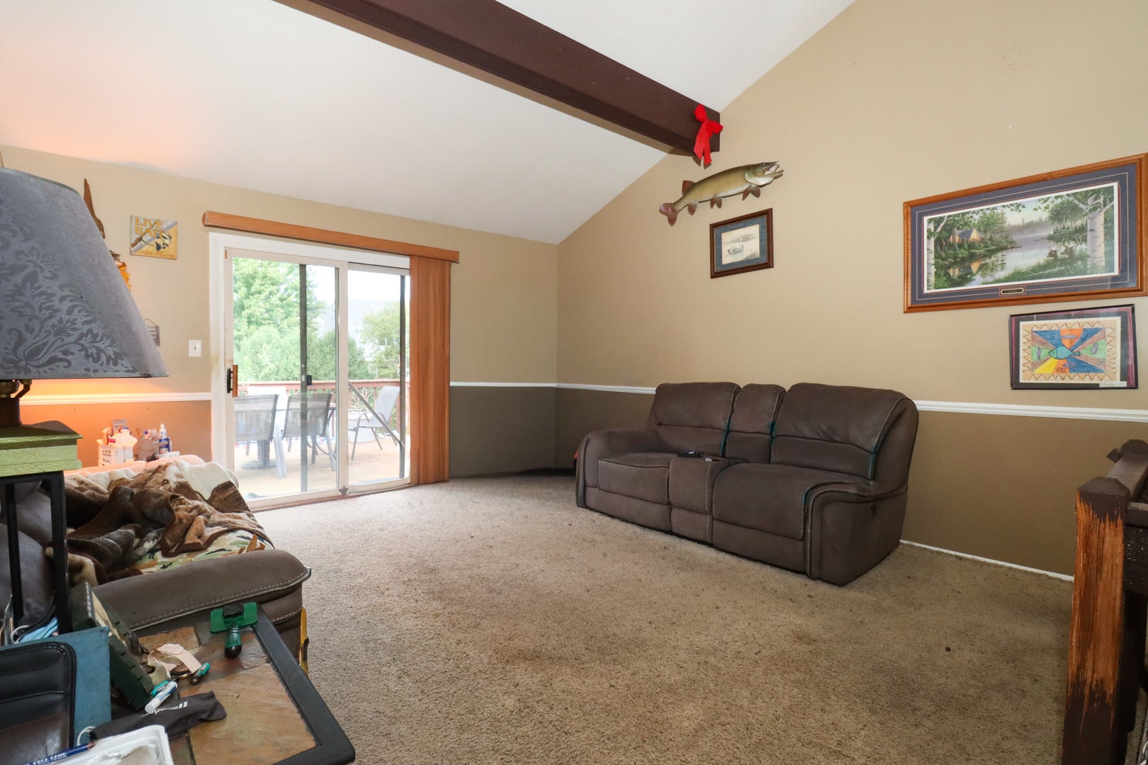 916 Camelot Drive