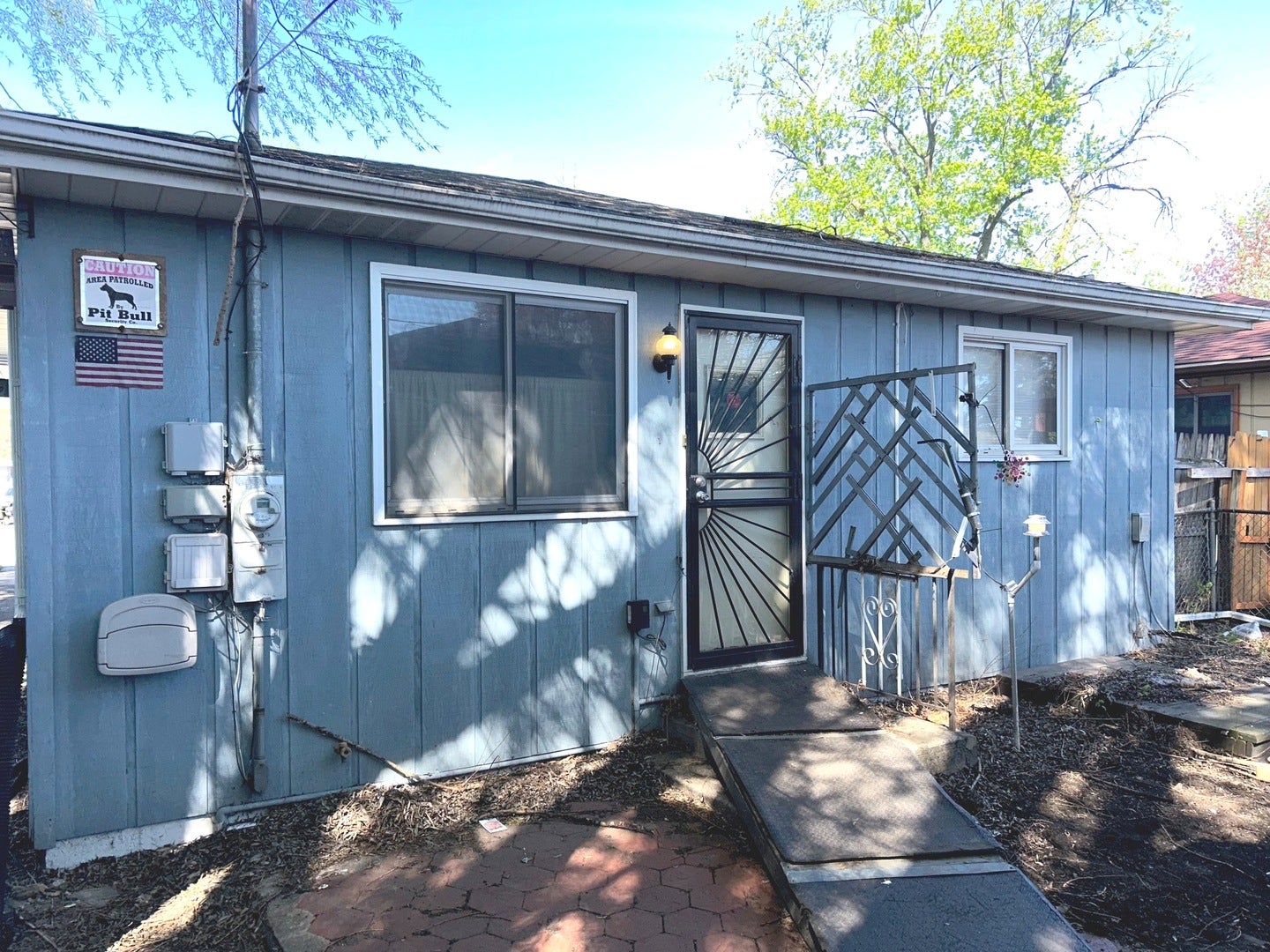 705 May Street