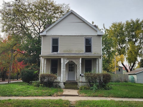 Photo of 823 E Market Street, Bloomington, IL 61701 (MLS # 12793312)
