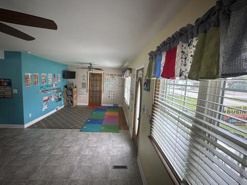 Tiny photo for 206 6th Avenue E, Andalusia, IL 61232 (MLS # 12663905)