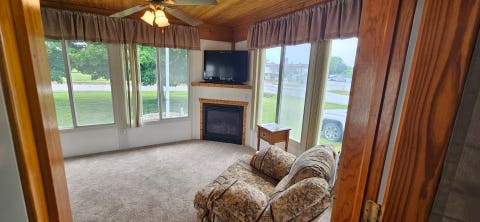 Tiny photo for 206 6th Avenue E, Andalusia, IL 61232 (MLS # 12663905)