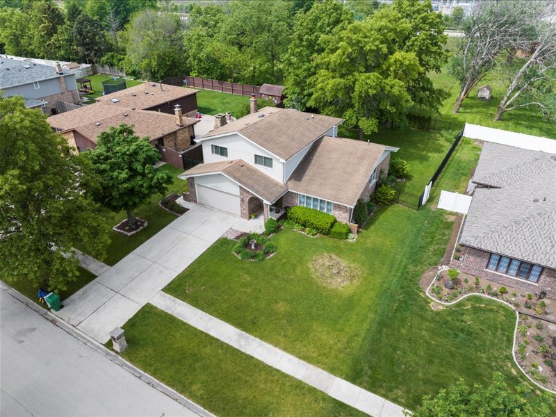 14542 S Mustang Drive