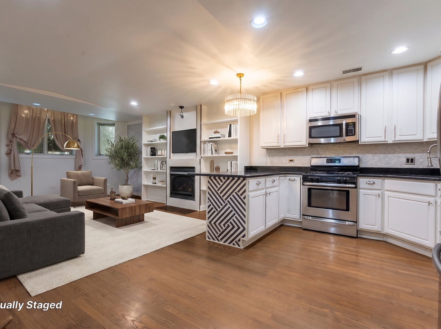 2625 N Ashland Avenue 1A