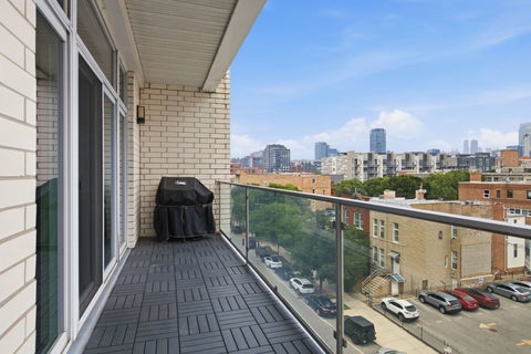 Tiny photo for 236 S Racine Avenue #501, Chicago, IL 60607 (MLS # 12706168)