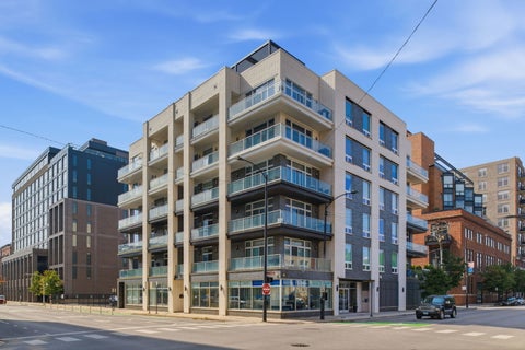 Photo of 236 S Racine Avenue #501, Chicago, IL 60607 (MLS # 12706168)