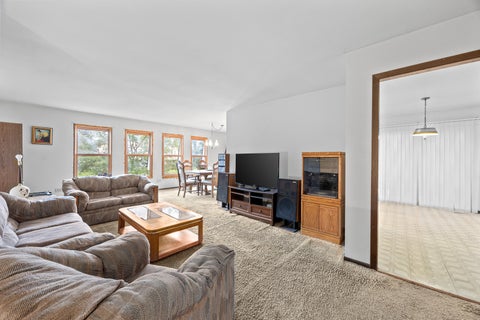 Tiny photo for 661 Banbury Way, Bolingbrook, IL 60440 (MLS # 12748393)
