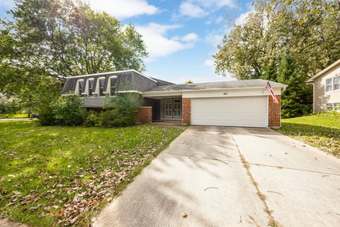 Tiny photo for 661 Banbury Way, Bolingbrook, IL 60440 (MLS # 12748393)