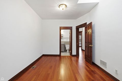 Tiny photo for 5401 S Maryland Avenue, Chicago, IL 60615 (MLS # 12640827)