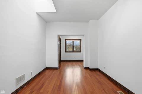 Tiny photo for 5401 S Maryland Avenue, Chicago, IL 60615 (MLS # 12640827)