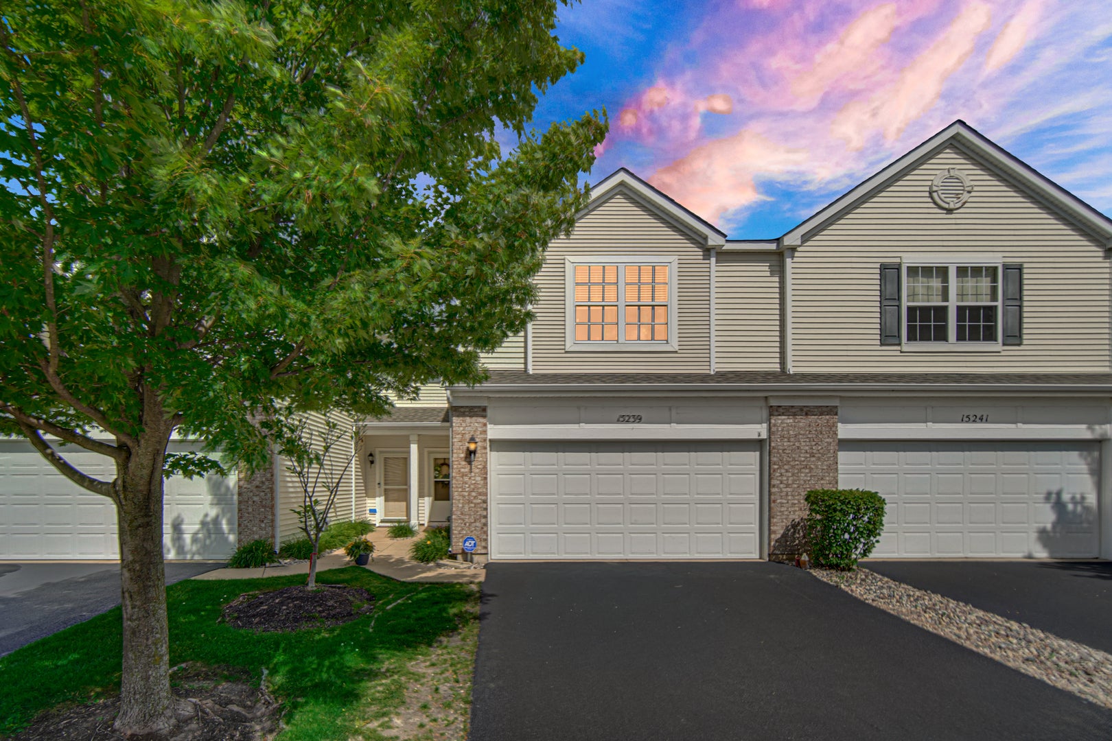 15239 KENMARE Circle