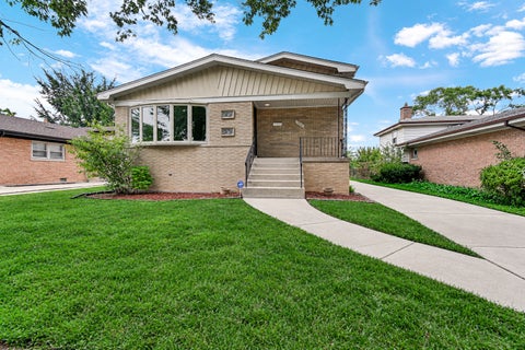 Tiny photo for 14733 Atlantic Avenue, Dolton, IL 60419 (MLS # 12768308)
