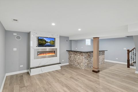 Tiny photo for 250 N Irving Avenue, Hillside, IL 60162 (MLS # 12591096)