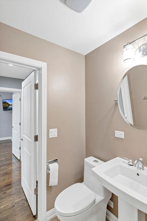 Tiny photo for 250 N Irving Avenue, Hillside, IL 60162 (MLS # 12591096)