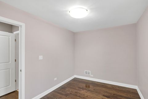 Tiny photo for 250 N Irving Avenue, Hillside, IL 60162 (MLS # 12591096)