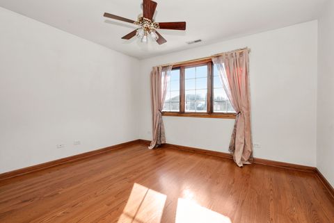 Tiny photo for 8113 Blarney Road, Tinley Park, IL 60477 (MLS # 12518802)