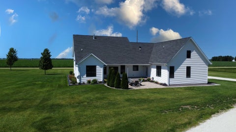 Tiny photo for 1770 E 1700 North Road, Watseka, IL 60970 (MLS # 12682430)