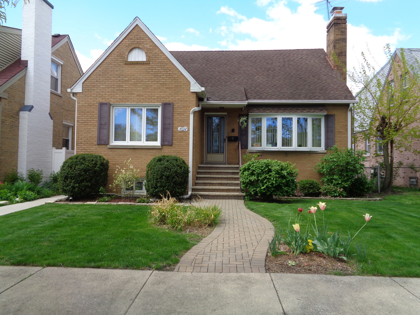 3532 N Pioneer Avenue