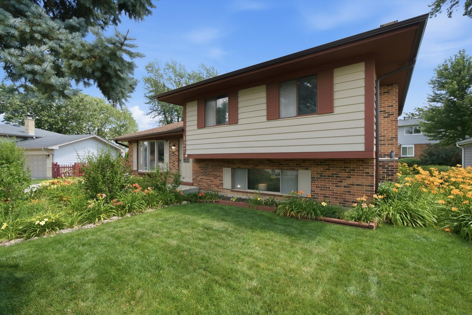 127 Barrett Lane