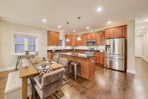 Tiny photo for 2449 W LOGAN Boulevard #1F, Chicago, IL 60647 (MLS # 12498242)
