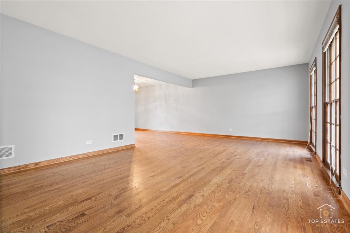 1421 Golden Gate Drive