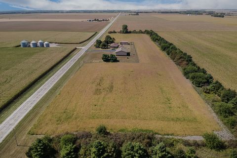Tiny photo for 29428 E 500 North Road, Leroy, IL 61752 (MLS # 12574279)