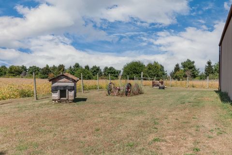 Tiny photo for 29428 E 500 North Road, Leroy, IL 61752 (MLS # 12574279)