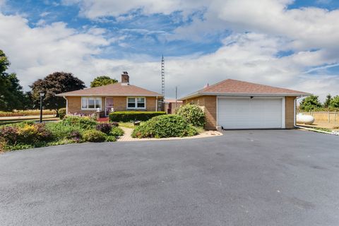 Tiny photo for 29428 E 500 North Road, Leroy, IL 61752 (MLS # 12574279)