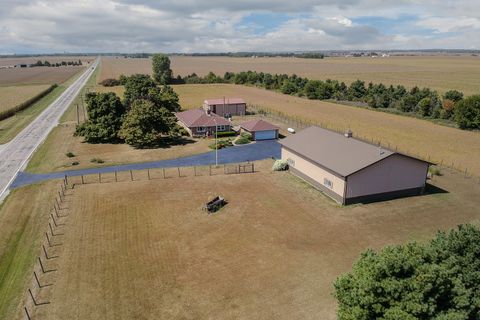 Tiny photo for 29428 E 500 North Road, Leroy, IL 61752 (MLS # 12574279)