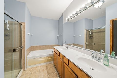 Tiny photo for 1034 Orchard Pond Court, Lake Zurich, IL 60047 (MLS # 12572318)